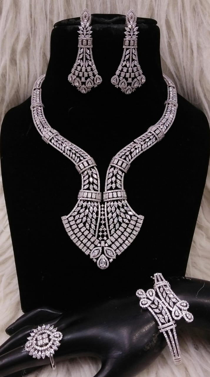 4 Piece High Quality Indian Fashion Jewelry