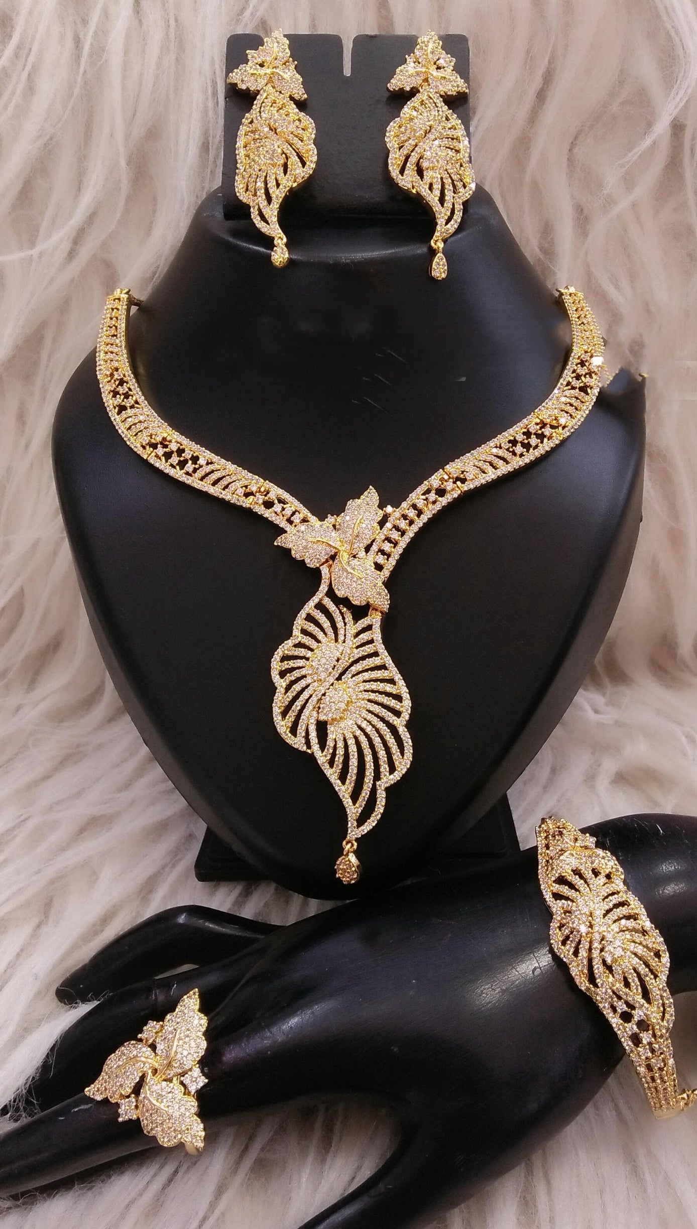 4 Piece High Quality Indian Fashion Jewelry