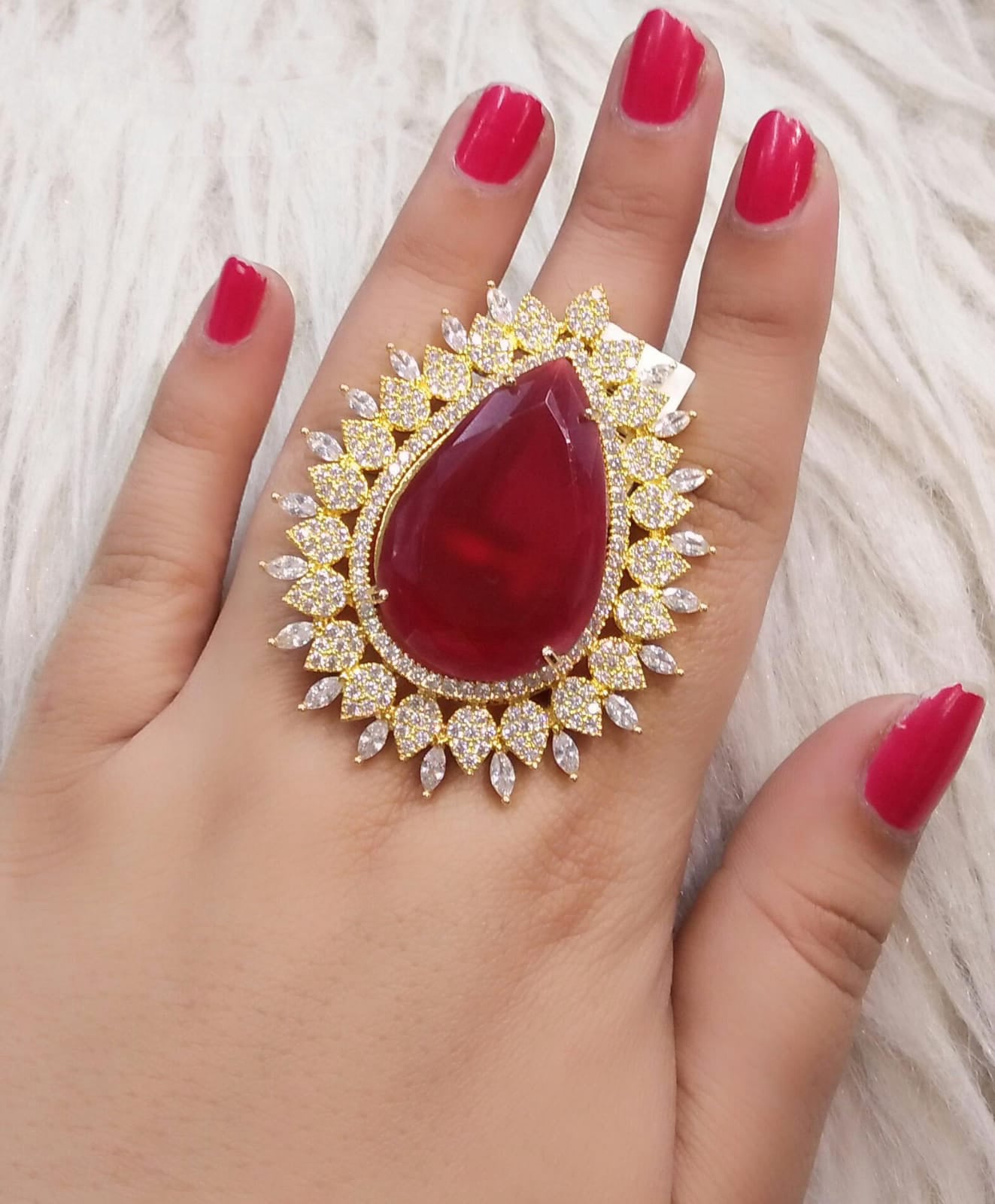 Hand crafted Heart Shaped Fashion Ring