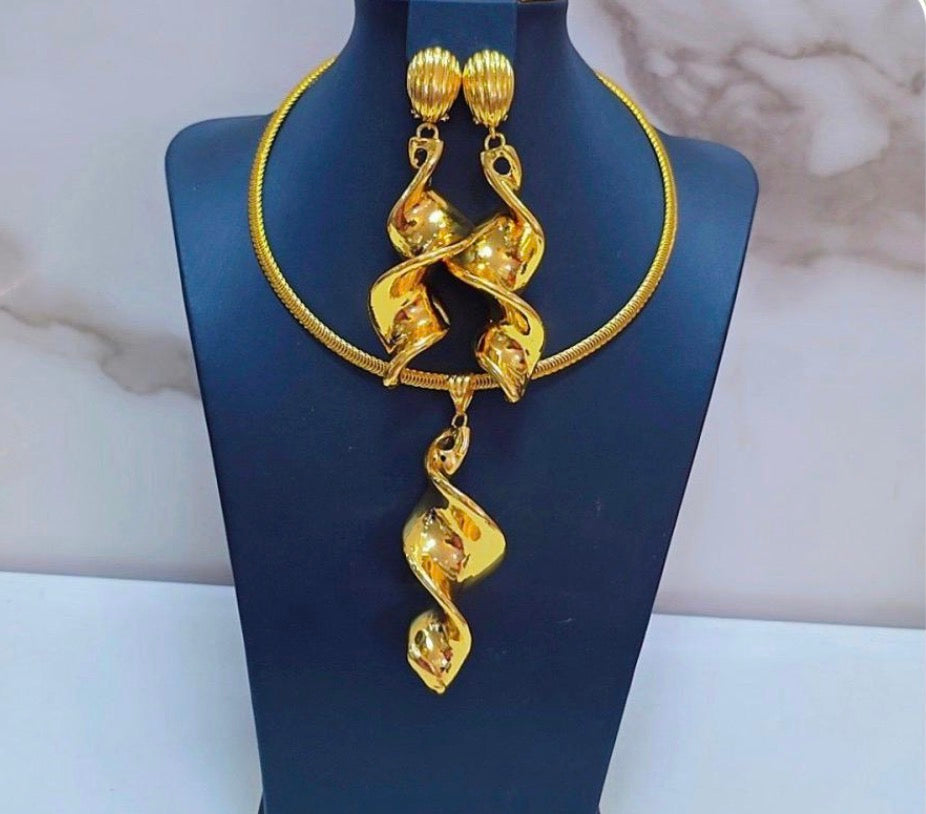 CRZ Luxury Gold Plated Set of Jewelry
