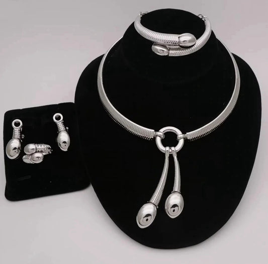 4 Piece Fashion Jewelry