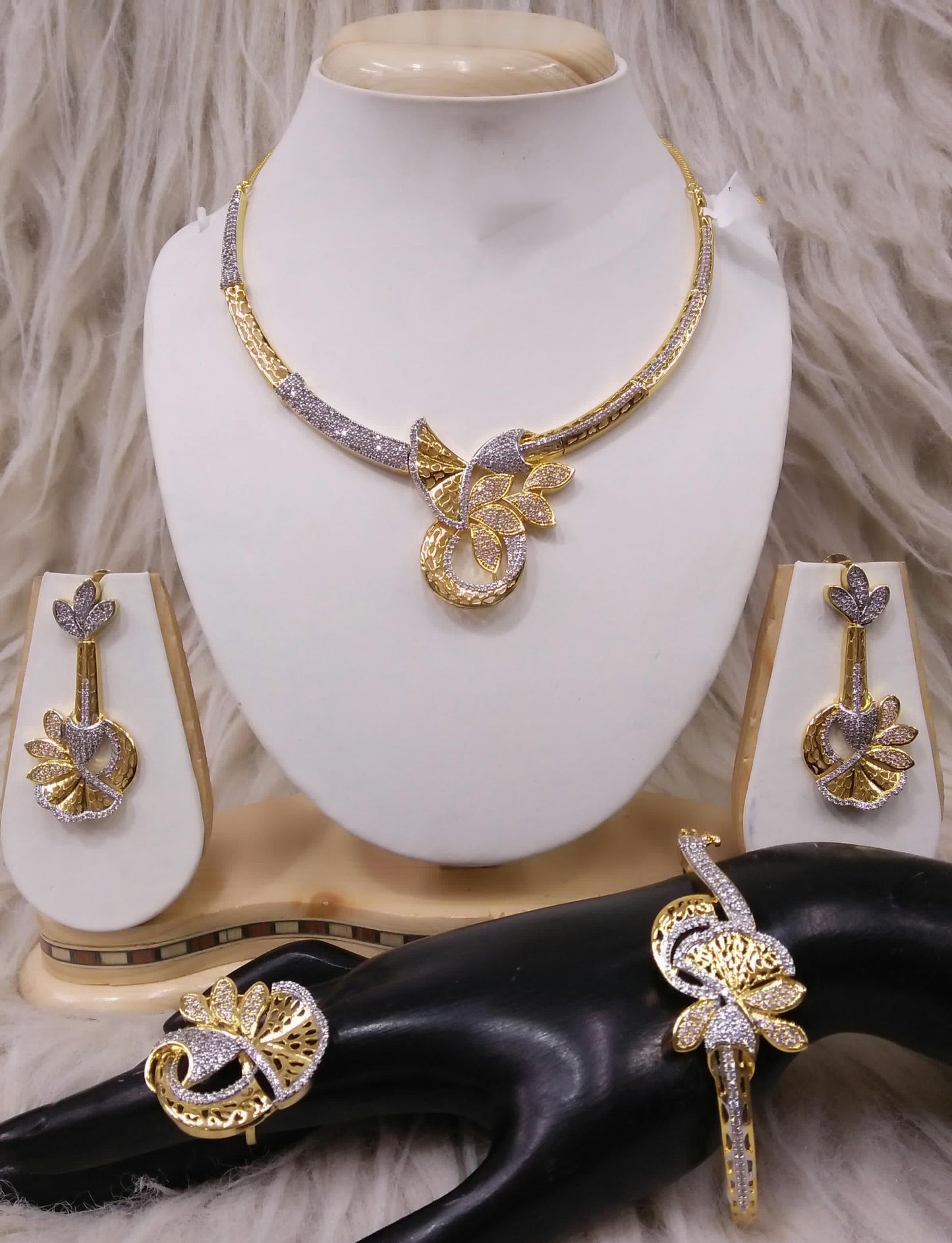 4 Piece High Quality Indian Fashion Jewelry