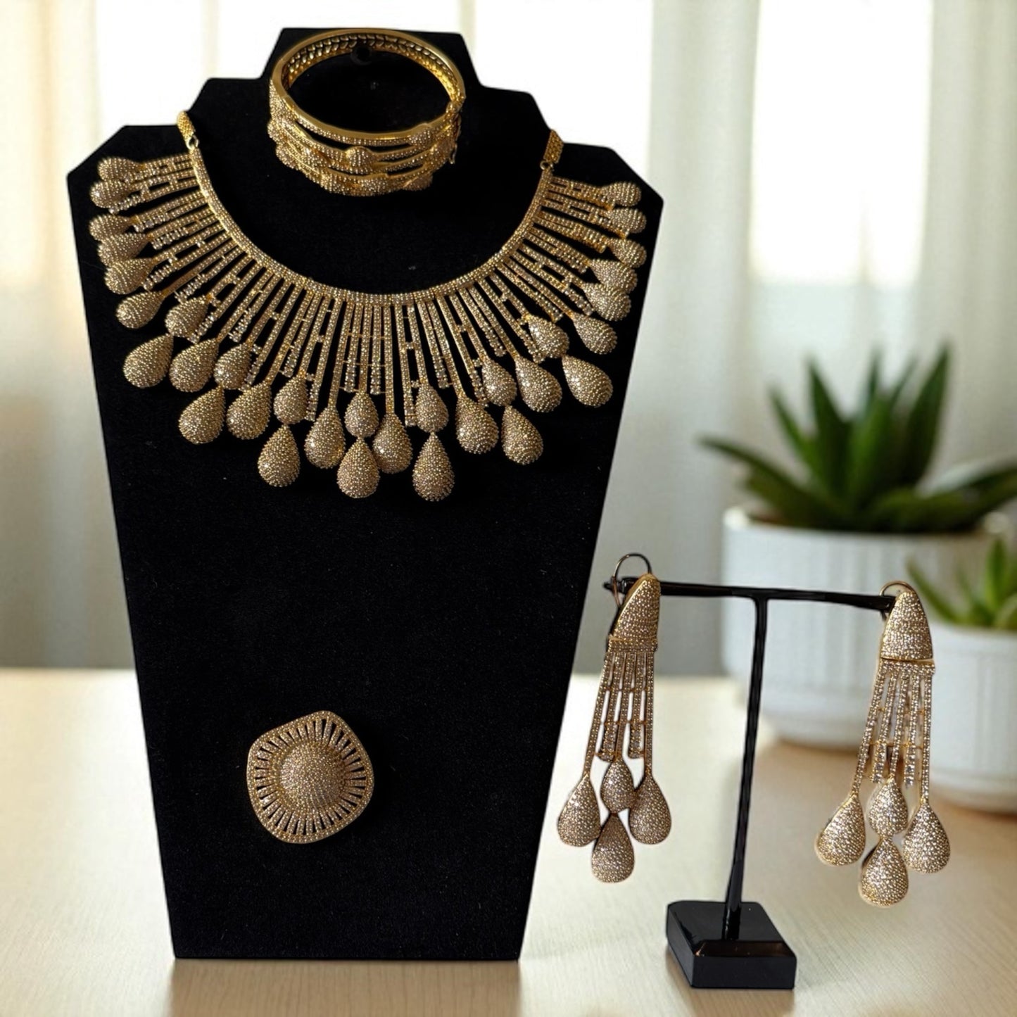 Regal Radiance: Indian Gold-Plated 4-in-1 Jewelry Set