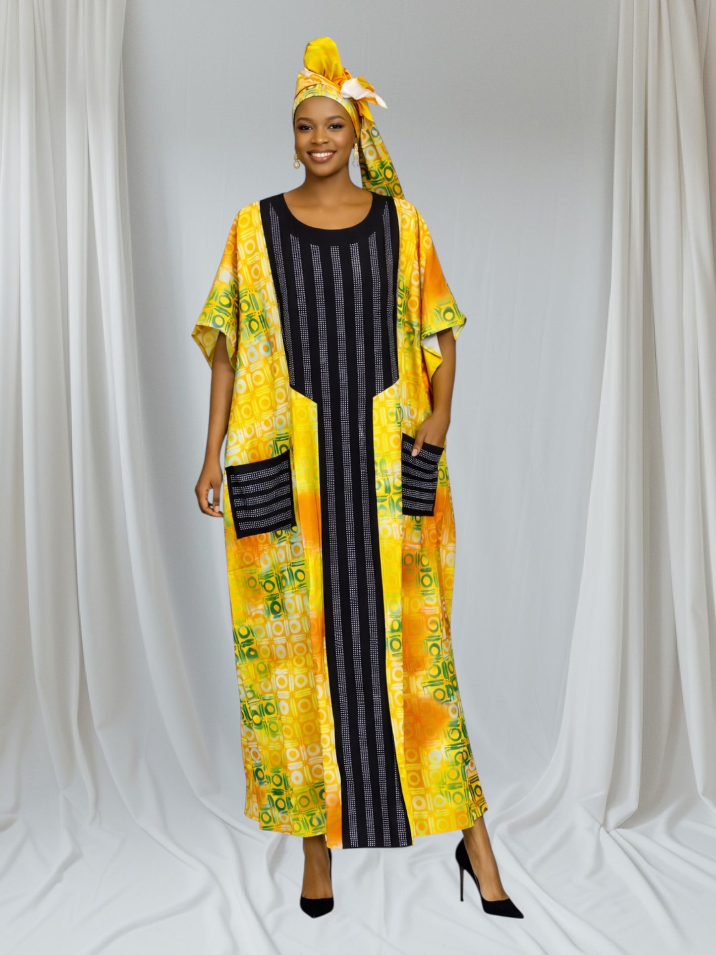 CRZ Kaftan With Silver Rhinestone Embellishment With Front Pocket 136