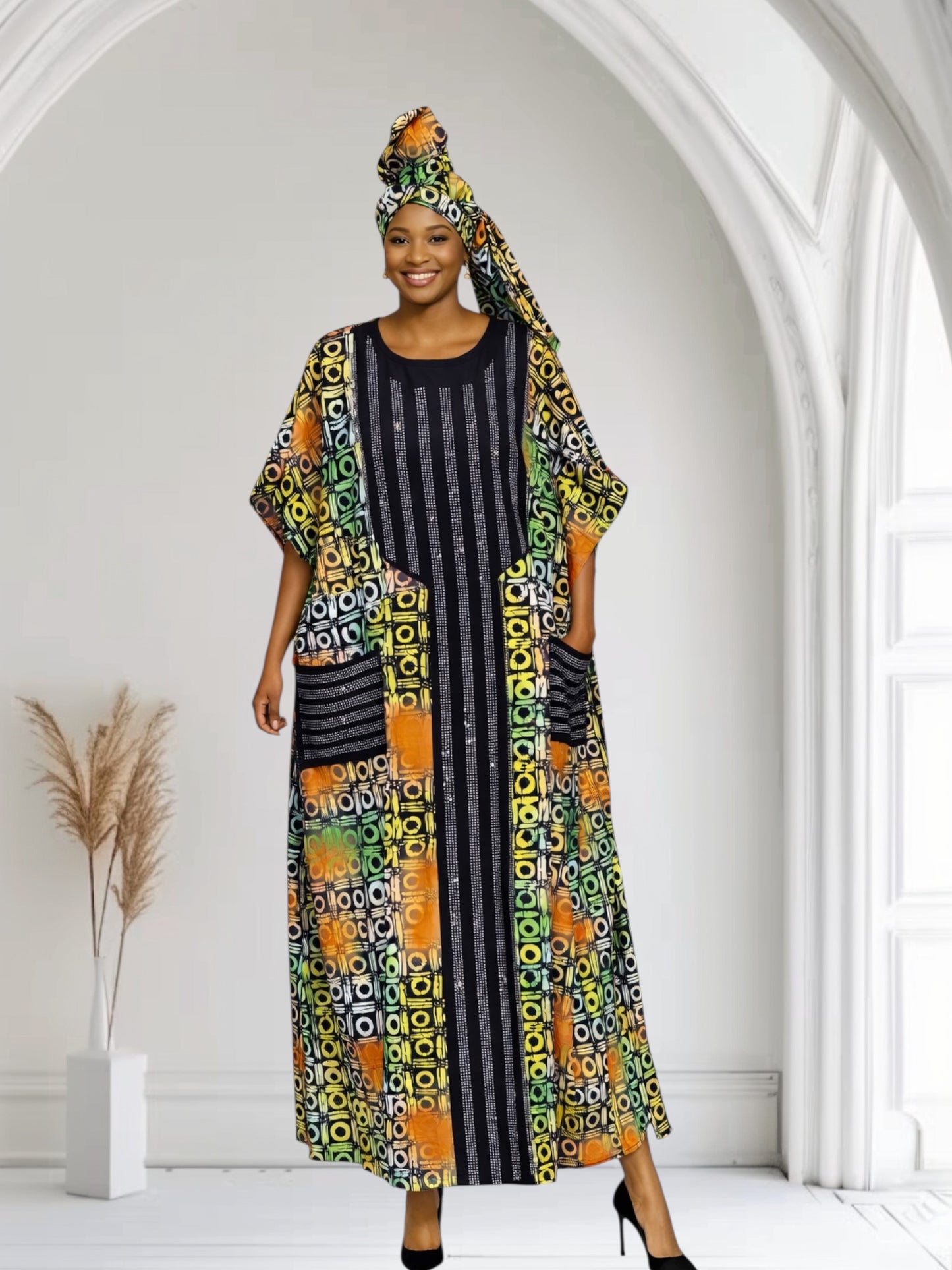 CRZ Kaftan With Silver Rhinestone Embellishment With Front Pocket 136